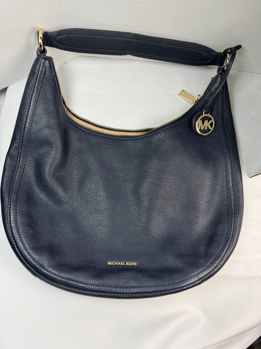 Michael Kors Navy Pebbled Shoulder Bag Gold Logo Charm Zip Accent Women